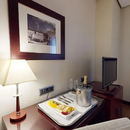 Center Hotel