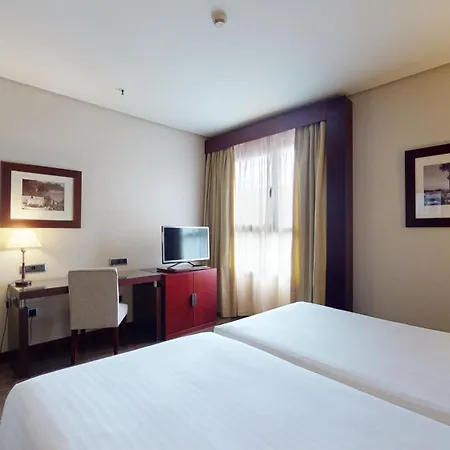 Center Hotel 4*