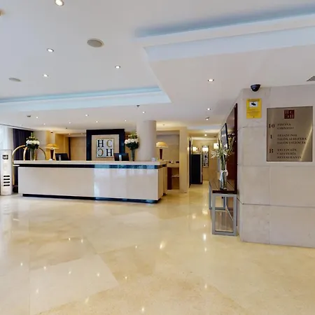 Center Hotel 4*