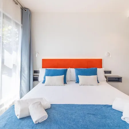 Az Hqtel Arena Hotell 3*