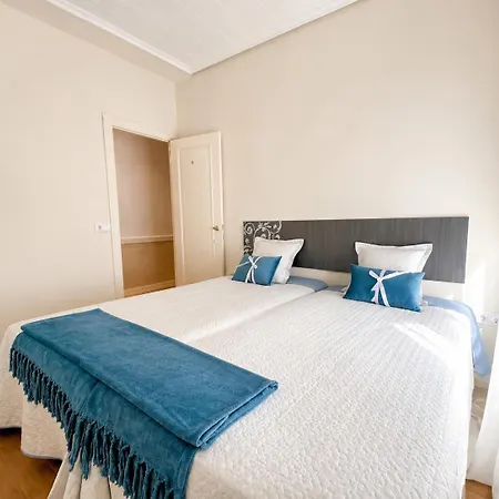 Propiedad Premium De 4 Con Terrazas Privadas En Gran Via Valencia-ac, Wifi, Ubicacion Perfecta *