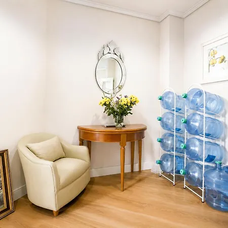 Propiedad Premium De 4 Con Terrazas Privadas En Gran Via Valencia-ac, Wifi, Ubicacion Perfecta