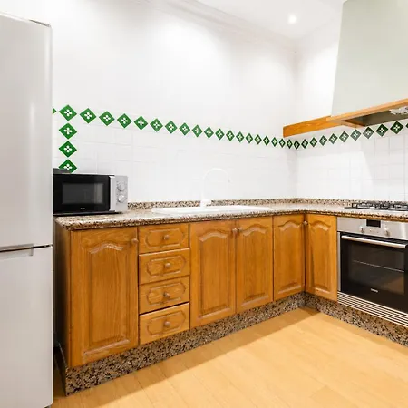 Propiedad Premium De 4 Con Terrazas Privadas En Gran Via Valencia-ac, Wifi, Ubicacion Perfecta * Valencia