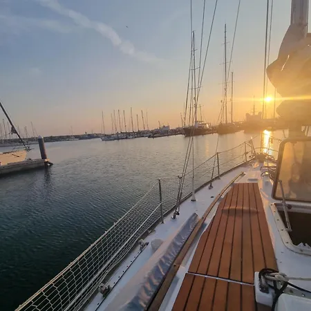 Velero En Puerto Mar -e&m Boats * Βαλένθια