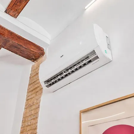 Ruzafa Modern Lofts Appartement *