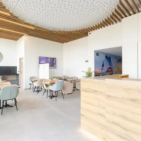 Hq Arena Hotel 3*