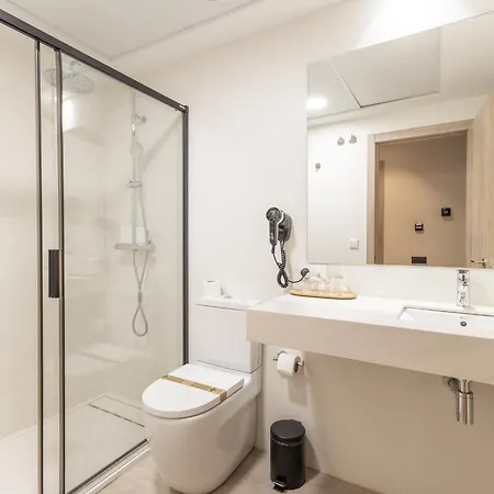 Hq Arena Hotel