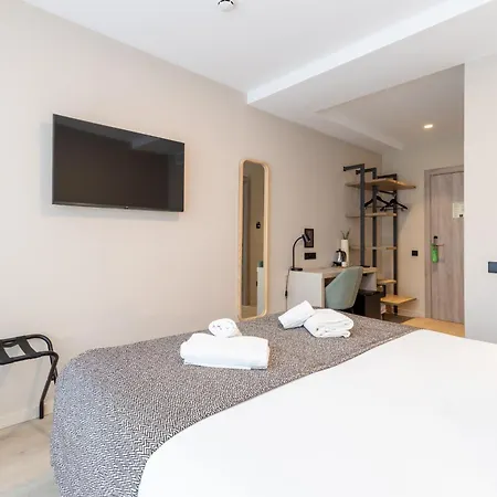 Hq Arena Hotel 3*