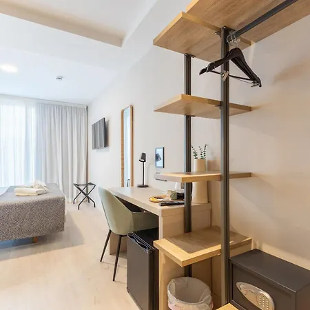 Hq Arena Hotel