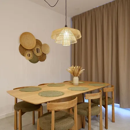 Milos Cozy, Family-friendly In Patraix *