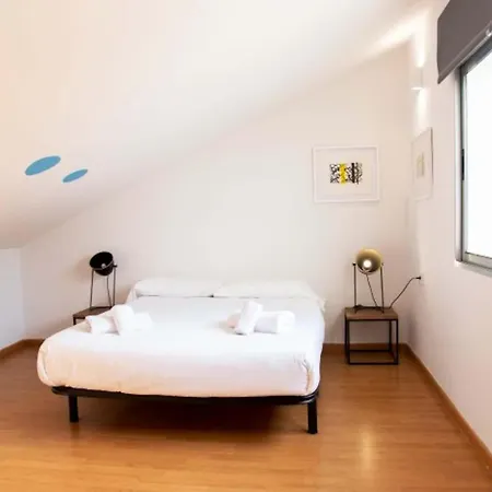 Spacest - Carrer De Maria Cuber A 瓦伦西亚
