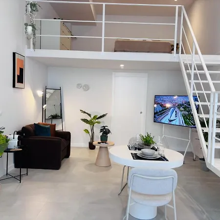 Loft Piva - Direct Entry Nou Moles Bioparc Area شقة