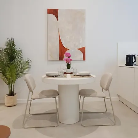 Loft Piva - Direct Entry Nou Moles Bioparc Area شقة *