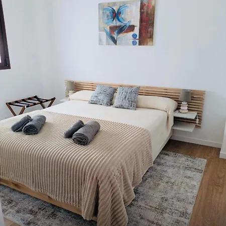 New Bright Modern Retreat At Malvarrosa * ולנסיה