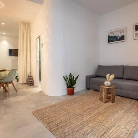 Tatil Evi Pepeflats - Junto Al Puerto Y Ciencias, Con Terraza - Pepe 1 *