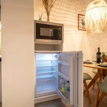 Tatil Evi Pepeflats - Junto Al Puerto Y Ciencias, Con Terraza - Pepe 1
