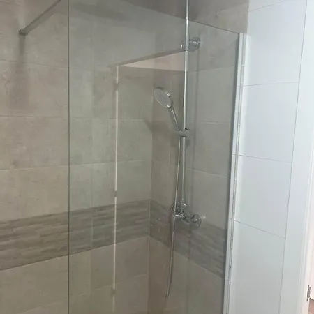 Excelente Casa Renovada Cerca De La Playa בית נופש ולנסיה