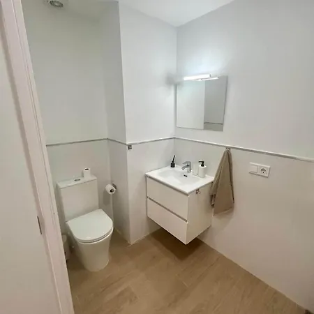 Excelente Casa Renovada Cerca De La Playa Tatil Evi Valensiya