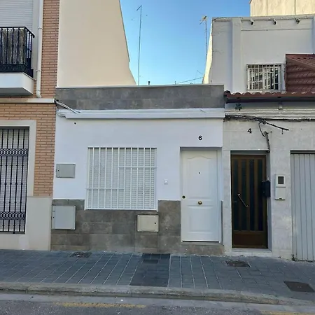 Excelente Casa Renovada Cerca De La Playa בית נופש ולנסיה