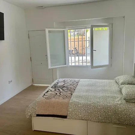 Excelente Casa Renovada Cerca De La Playa בית נופש ולנסיה