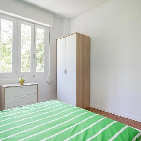 Spacious Family With Huge Terrace דירה ולנסיה