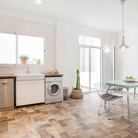 Spacious Family With Huge Terrace ולנסיה