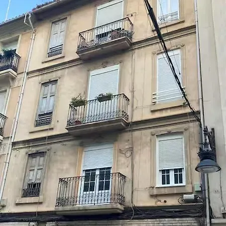 Centro דירה *
