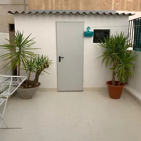 Spacious Family With Huge Terrace