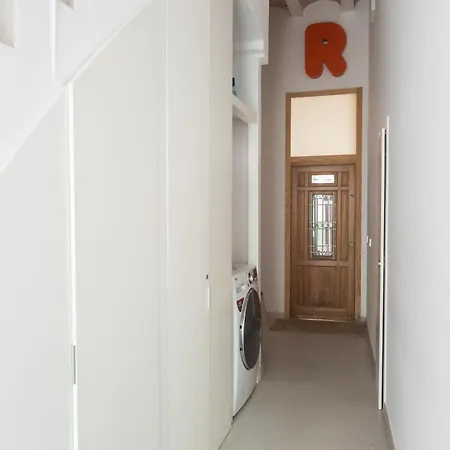 ⭐️new⭐️ Patio A House . Walk To Beach, Port & Met فالنسيا