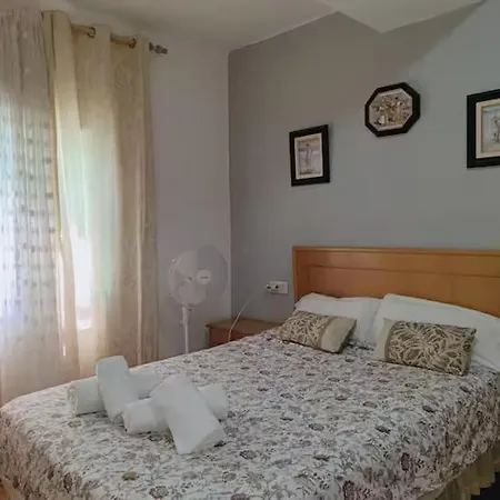 Alojamento de Turismo Selvagem Mountain Forest Retreat, A,b, Large 80sqm Pool, Forest Hiking
