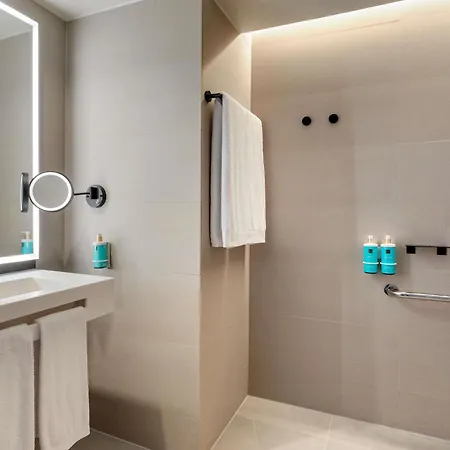 Novotel Lavant 호텔 발렌시아