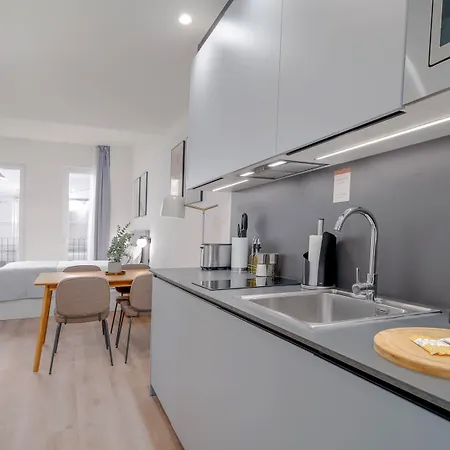 Limehome Carrer De Sant Jacint شقة