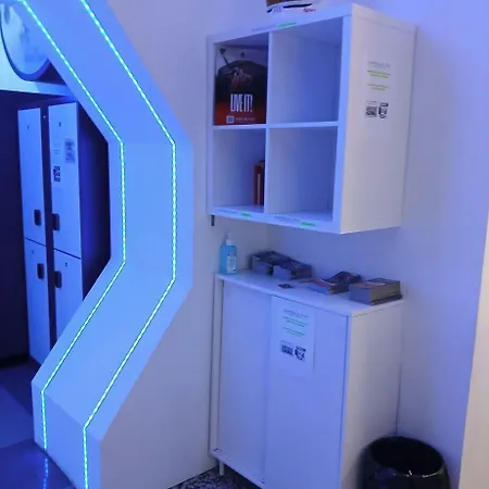 Capsule Hotel Cápsula