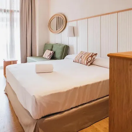 ホテル Casa Bassa 3*