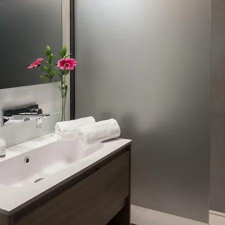 Moontels Alameda 41 Hotel 4*