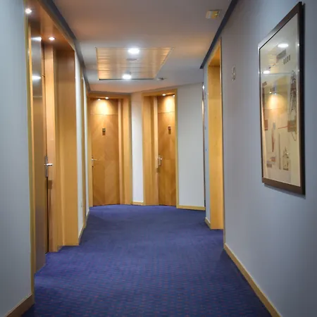 Hotel Senator Parque 4*