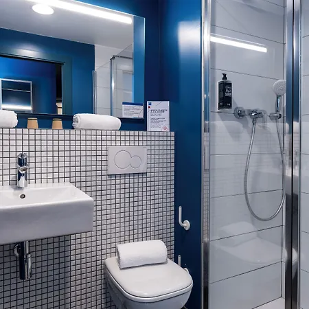 Ibis Budget Centro Puerto * Валенсия