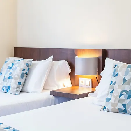 Olympia Universidades Hotell 3*