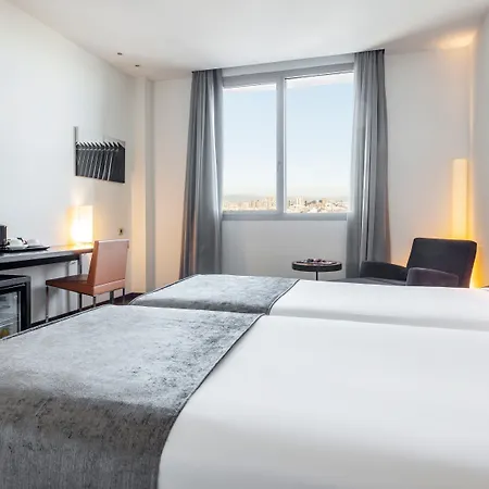 Ilunion Aqua 4 Hotel 4*