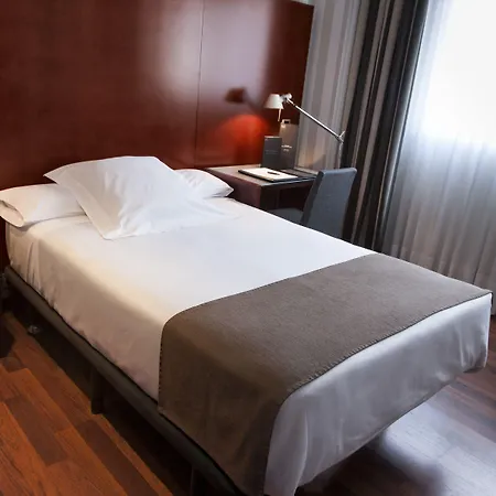 Otel Zenit 4*