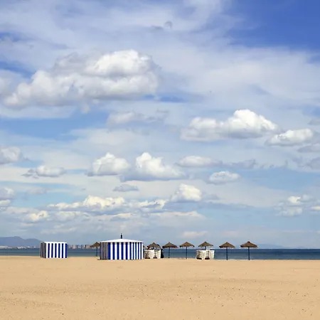 Neptuno Playa & فالنسيا