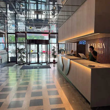 Hotel Turia 4*