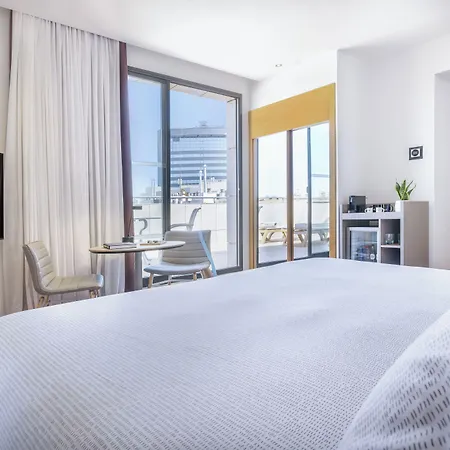 Отель Innside By Melia Oceanic 4*