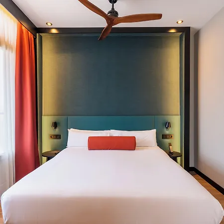 Hotel Petit Palace Ruzafa 3*