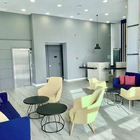 Express Ciudad De Ciencias, An Ihg Valencia