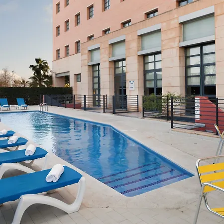 Hotel Express Ciudad De Ciencias, An Ihg 3*