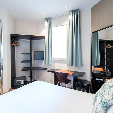 Petit Palace Ruzafa מלון 3*