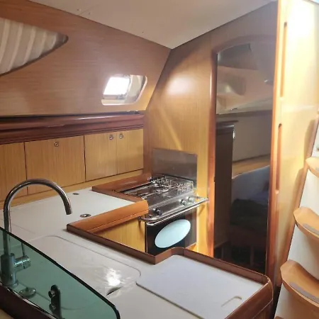 Sun Odyssey De 40' Marina * ולנסיה