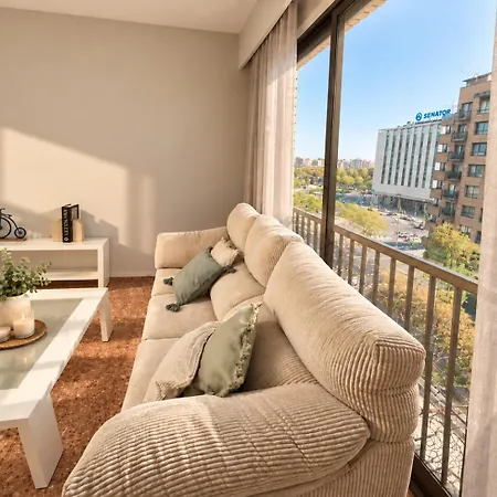 Coliving - Vive En La Zona De Moda Del Centro De *