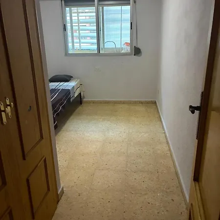 Carrer Cavite 21 Kwatera prywatna